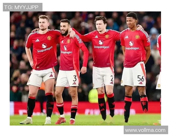 阿森纳友谊赛小胜曼联红牌事件引发全场热议与争论