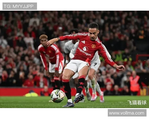 友谊赛精彩对决曼联与马竞战成平局引发全场热议