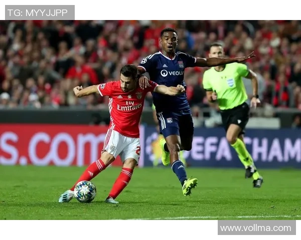 德甲精彩对决里昂与本菲卡战成平局补时进球点燃全场激情