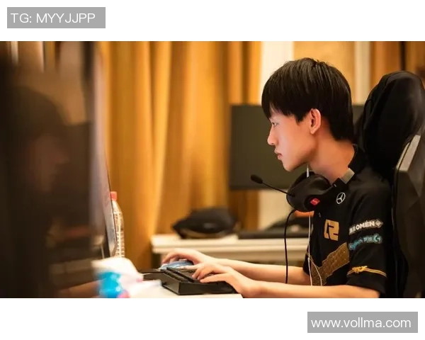 赛后复盘：EDG与LNG对决中的战术意识与团队配合分析