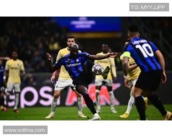 意甲激战:多特蒙德狂胜尤文图斯补时绝杀引发全场狂欢解析战术布局 意甲激战:多特蒙德狂胜尤文图斯补时绝杀引发全场狂欢解析战术布局