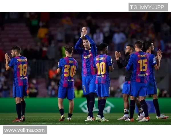 欧联杯惊心动魄曼城4-3逆转巴萨帽子戏法引爆全场激情时刻回顾 欧联杯惊心动魄曼城4-3逆转巴萨帽子戏法引爆全场激情时刻回顾