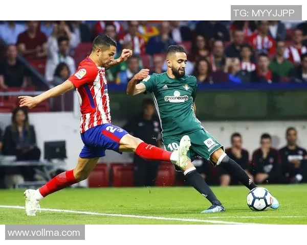 西甲经典对决AC米兰逆转利物浦全场沸腾历史冷门再现