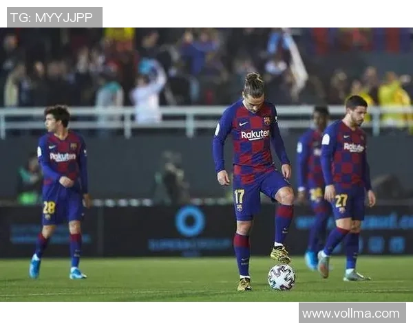 巴萨逆转那不勒斯晋级国王杯点球大战引发争议与热议